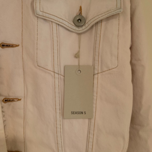 yeezy sherpa jacket